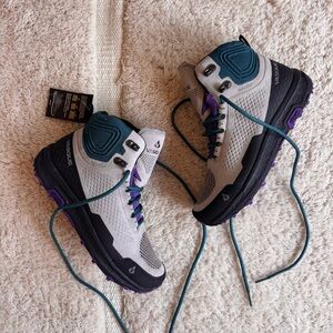 Vasque breeze LT hiking boots